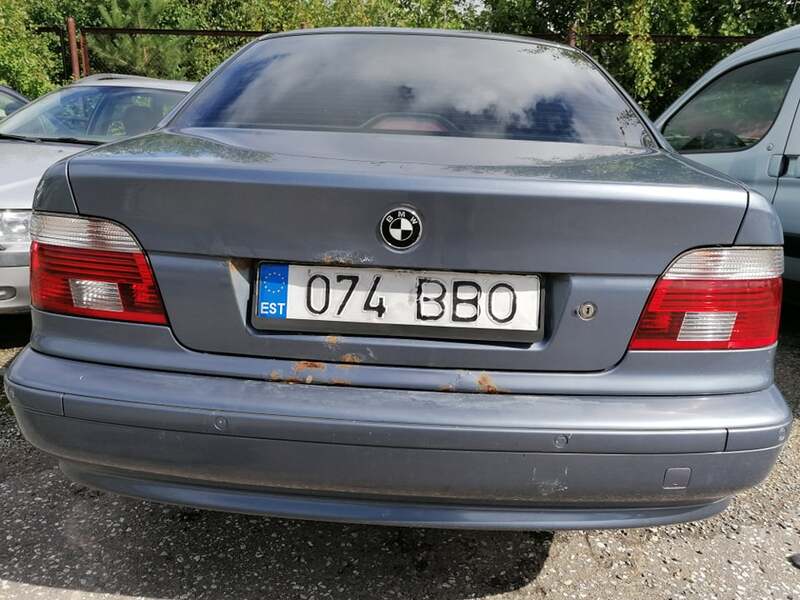 BMW 520i
